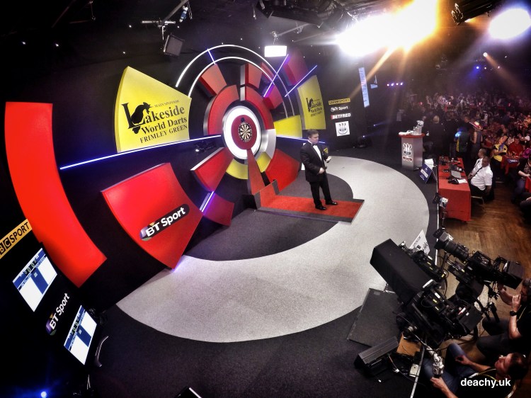 lakeside-world-darts-championship-2015-deachy-62.jpg